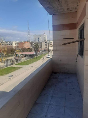 للبيع شقة في حمص, أرمن شرقي- 140م2